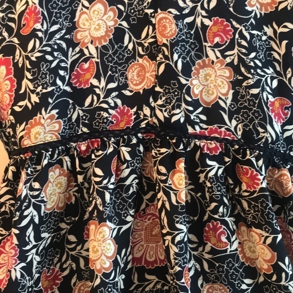 Knox Rose Boho Peasant Top - Picture 8 of 13